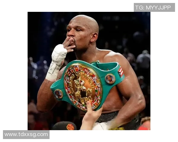 梅威瑟与嘴炮精彩对决视频回顾7月26拳坛盛事不容错过